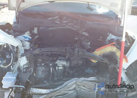 2018 Volkswagen Beetle 2.0T Coast/2.0T S from USA, damaged, VIN 3VWFD7AT1JM709421